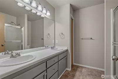 2210 Grade Road #2, Lake Stevens, WA 98258 - Photo 21