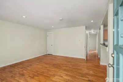 440 26th Avenue E, Seattle, WA 98112 - Photo 13