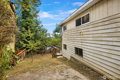 440 26th Avenue E, Seattle, WA 98112 - Photo 25