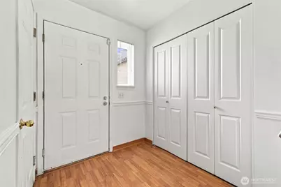 6704 S 239th Place #B102, Kent, WA 98032 - Photo 3