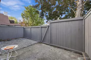 6704 S 239th Pl, Kent, WA 98032 - Photo 33