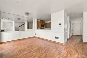 6704 S 239th Pl, Kent, WA 98032 - Photo 11