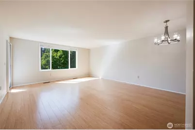 4152 Providence Point Drive SE #104, Issaquah, WA 98029 - Photo 11