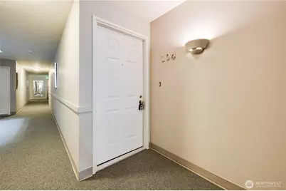4152 Providence Point Drive SE #104, Issaquah, WA 98029 - Photo 3