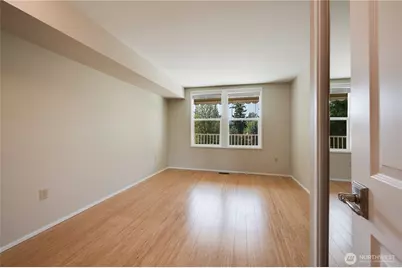 4152 Providence Point Drive SE #104, Issaquah, WA 98029 - Photo 13