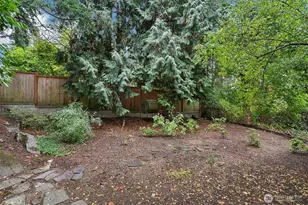 6115 NE 185th St, Kenmore, WA 98028 - Photo 33