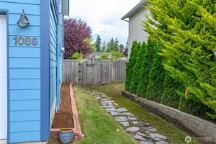 1086 Landing Cir, Oak Harbor, WA 98277 - Photo 35