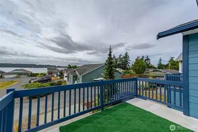 1086 Landing Circle, Oak Harbor, WA 98277 - Photo 17