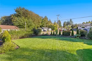 724 Hull Ave, Port Orchard, WA 98366 - Photo 3