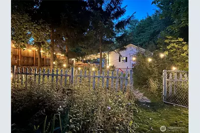 300 Pioneer Avenue, Cashmere, WA 98815 - Photo 5