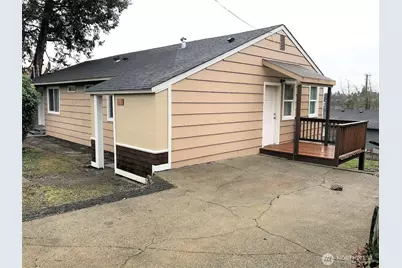 123 Acorn Street, Bremerton, WA 98310 - Photo 1