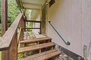 26209 156th St E, Buckley, WA 98321 - Photo 15