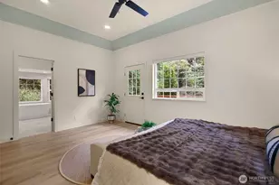 10454 Arrow Point Dr NE, Bainbridge Island, WA 98110 - Photo 17