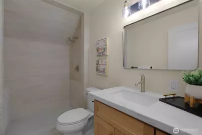 10454 Arrow Point Drive NE, Bainbridge Island, WA 98110 - Photo 23
