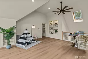 10454 Arrow Point Dr NE, Bainbridge Island, WA 98110 - Photo 27