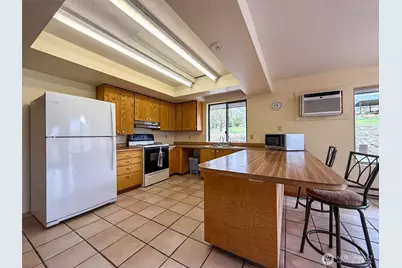 66 State Frontage Road S, Tonasket, WA 98855 - Photo 11