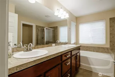 4000 Campus Willows Loop NE, Lacey, WA 98516 - Photo 23
