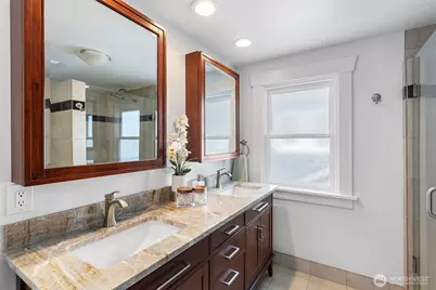 6228 26th Avenue NE, Seattle, WA 98115 - Photo 19