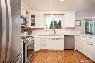 6205 Soundview Dr, Gig Harbor, WA 98335 - Photo 11