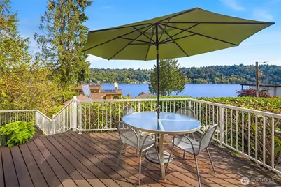2604 W Lake Sammamish Parkway NE, Redmond, WA 98052 - Photo 13