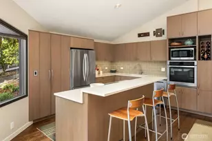 2604 West LK Sammamish Pkwy NE, Redmond, WA 98052 - Photo 17