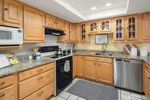 10907 NE 41st Dr, Kirkland, WA 98033 - Photo 3