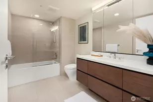 121 Stewart St, Seattle, WA 98101 - Photo 9