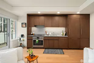 121 Stewart St, Seattle, WA 98101 - Photo 5