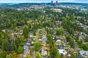 1652 104th Ave SE, Bellevue, WA 98004 - Photo 9