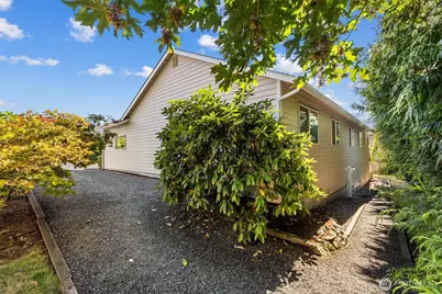 14118 Beverly Park Road #B, Edmonds, WA 98026 - Photo 27