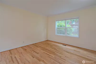 306 E 12th Street #C, Vancouver, WA 98660 - Photo 5