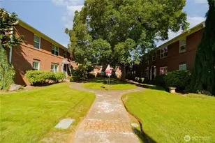 306 E 12th St, Vancouver, WA 98660 - Photo 25