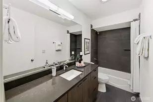 2400 Aurora Ave N, Seattle, WA 98109 - Photo 27