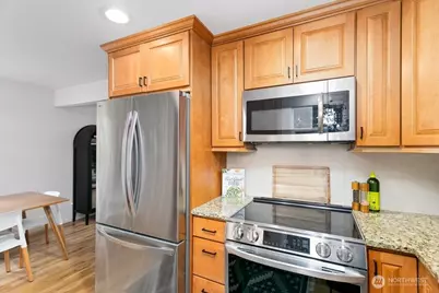17210 30th Avenue NE, Lake Forest Park, WA 98155 - Photo 9