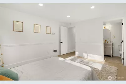 14527 NE 40th Street #G104, Bellevue, WA 98007 - Photo 23