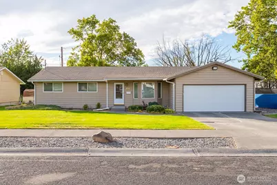 2118 S Crestmont Drive, Moses Lake, WA 98837 - Photo 1