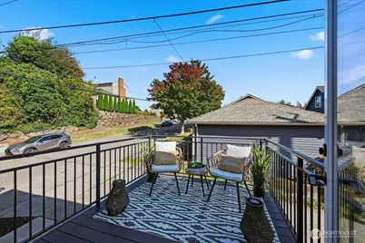 3915 SW Genesee Street, Seattle, WA 98116 - Photo 17
