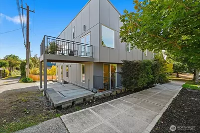 3915 SW Genesee Street, Seattle, WA 98116 - Photo 23