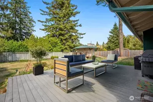 8622 NE 139th St, Kirkland, WA 98034 - Photo 17