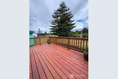 308 Laird Place, Burlington, WA 98233 - Photo 9