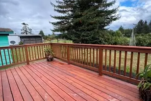 308 Laird Pl, Burlington, WA 98233 - Photo 9