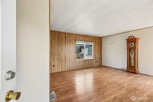 11453 Bayview Edison Rd, Mount Vernon, WA 98273 - Photo 13