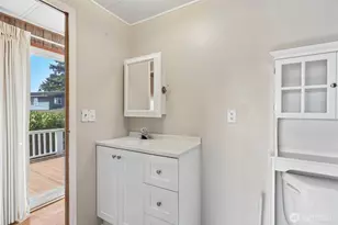 11453 Bayview Edison Rd, Mount Vernon, WA 98273 - Photo 33