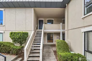 1622 103rd Pl NE, Bellevue, WA 98004 - Photo 3