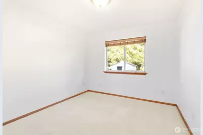 878 Mount Olympus Avenue SE, Ocean Shores, WA 98569 - Photo 15