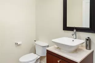 500 106th Ave NE, Bellevue, WA 98004 - Photo 23