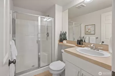 1021 271st Avenue SE, Sammamish, WA 98075 - Photo 25