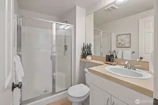 1021 271st Ave SE, Sammamish, WA 98075 - Photo 25