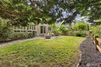 1021 271st Avenue SE, Sammamish, WA 98075 - Photo 37