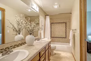 2130 N 113th St, Seattle, WA 98133 - Photo 19